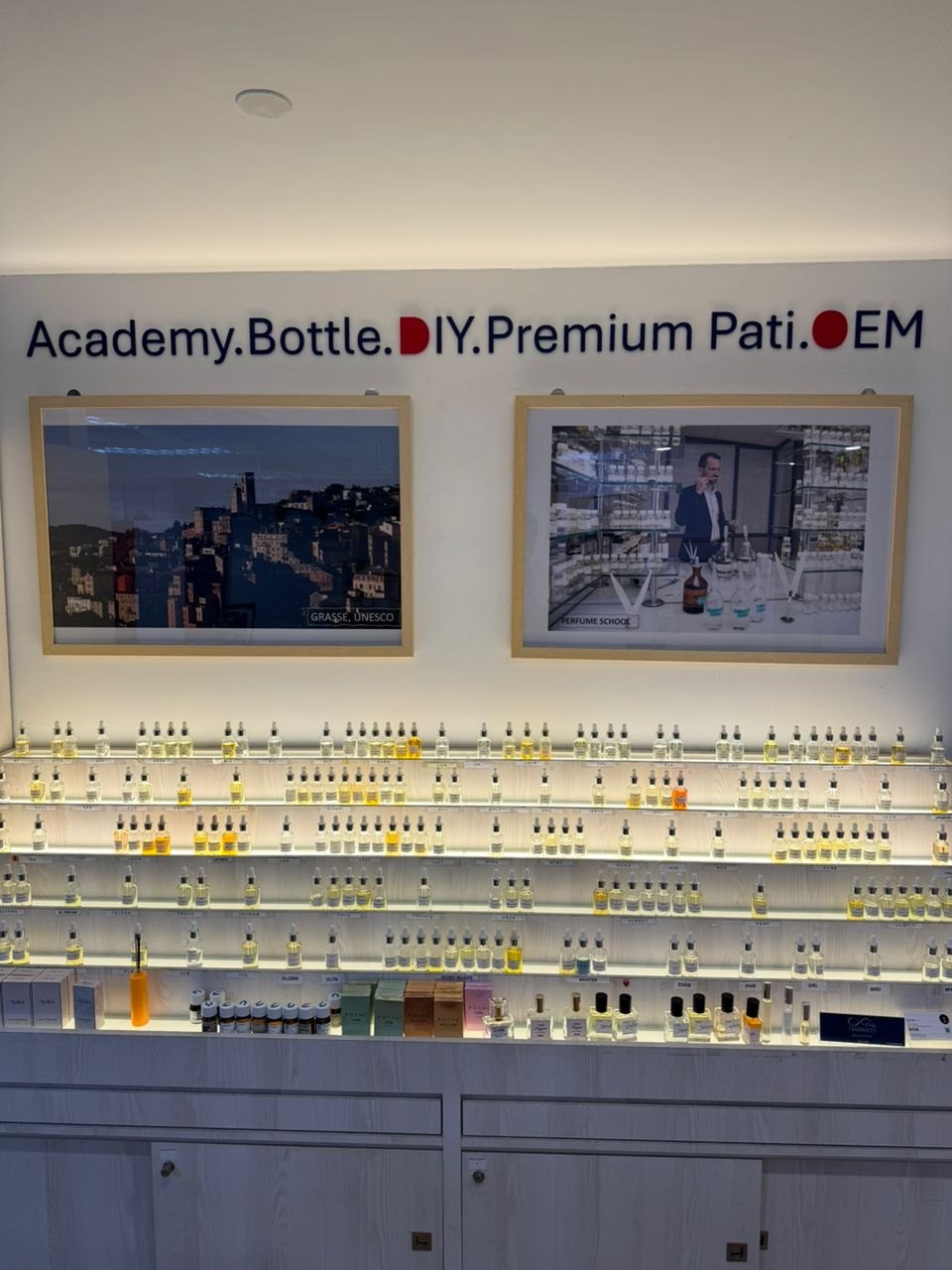 Fragrance wall