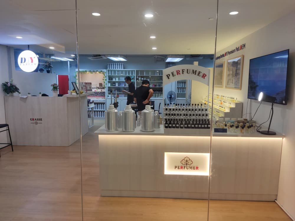 French Aromatics showroom